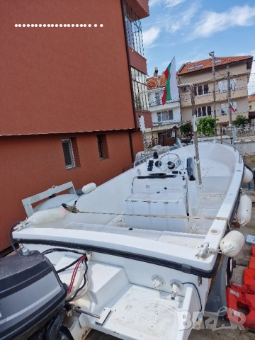 италианска лодка OPEN 5.50 , снимка 7 - Воден транспорт - 52516141