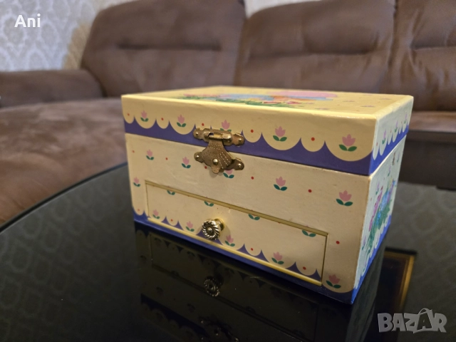 Музикална бижутерна кутия /2/, снимка 6 - Други - 51514300