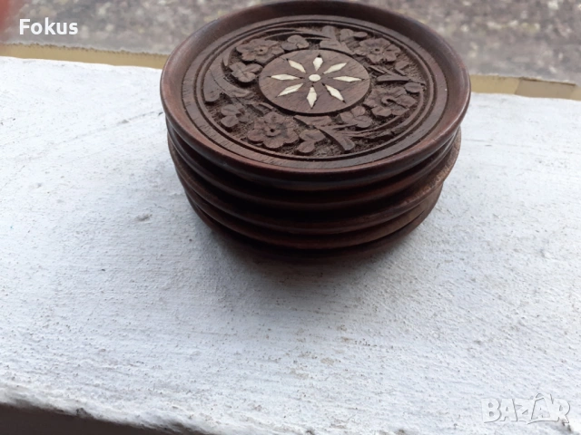 Стари дървени подложки за чаши дърворезба и седеф, снимка 4 - Антикварни и старинни предмети - 53395447