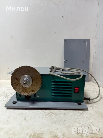 Руска хоби машинка УБДН - 1 абрихт/циркуляр/струг/шмиргел/борапарат , снимка 8 - Циркуляри - 45509950