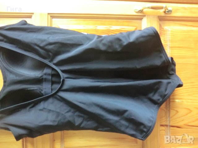 черен цял бански с вграден сутиен, набран , снимка 4 - Бански костюми - 41749433