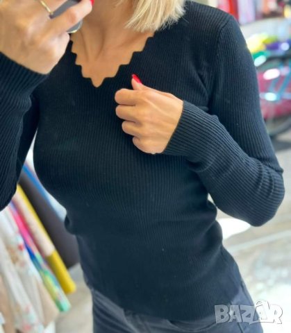 Блузка с назъбено деколте , снимка 2 - Блузи с дълъг ръкав и пуловери - 42609339