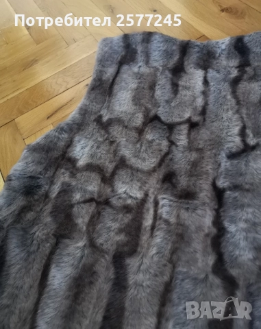 Дамско елече естествен пух размер S-M , снимка 3 - Елеци - 52409176