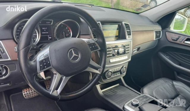 Mercedes-Benz ML 350 4Matic BlueTec, снимка 7 - Автомобили и джипове - 52514813