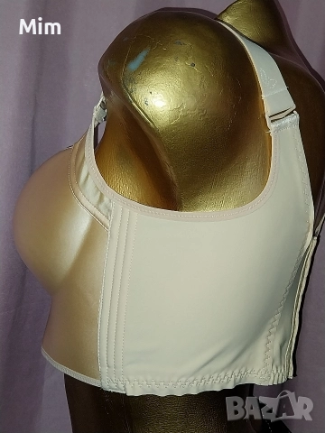 85 B Сатенен сутиен с формовани чашки в цвят телесен , снимка 5 - Бельо - 52702379