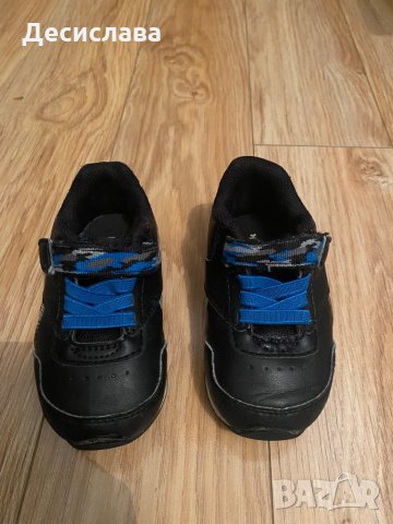 Детски маратонки Reebok, снимка 3 - Детски маратонки - 35906943