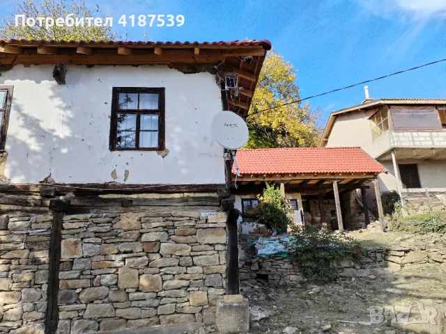 Къща с чисто нов покрив, на 13км.от Трявна , снимка 4 - Къщи - 50163876
