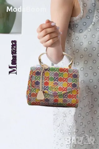 Gucci дамски чанти Различни цветове , снимка 5 - Чанти - 48937663
