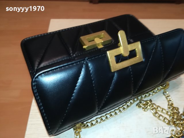 ЧАНТА-ЧЕРНО И ЗЛАТО 1008231257, снимка 2 - Чанти - 41813806