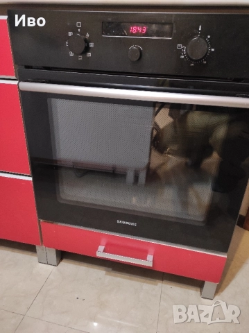 Фурна за вграждане Samsung, много запазена, снимка 2 - Печки, фурни - 52431508
