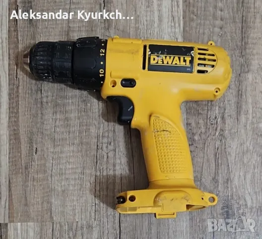 Dewalt винтоверт батерия зарядно плюс фенер, снимка 2 - Винтоверти - 49939498
