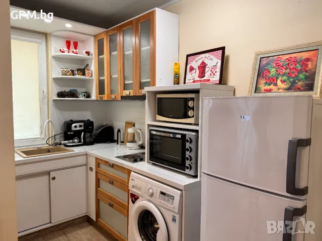 Уютен апартамент в центъра – на крачка от всичко!, снимка 5 - Почивки на море - 48992191