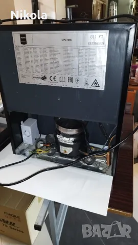 Хладилна витрина - METRO PROFESSIONAL GPC1046 46л, снимка 16 - Хладилници - 50169365