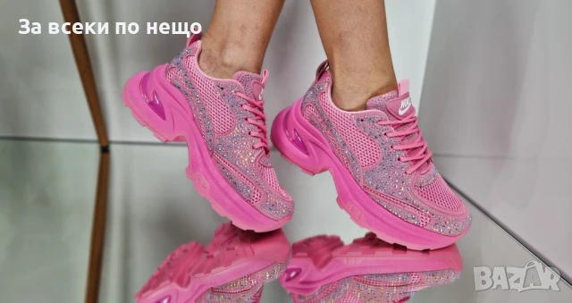 Nike Дамски Розови Маратонки С Кристали👟Дамски Спортни Обувки В Розов Цвят С Камъни Найк Код P686