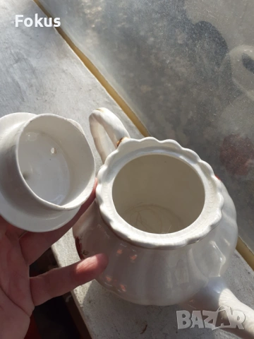 Английски порцелан чайник позлата роза маркировка, снимка 4 - Антикварни и старинни предмети - 53353911