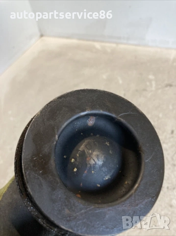 Бутало с биела за Volvo C30 1.6 TDI 115HP (2012) D4162T, снимка 2 - Части - 53833031