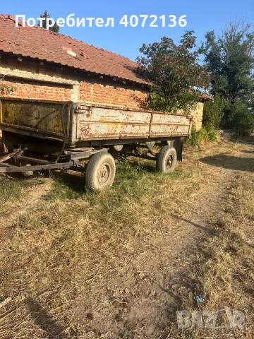 Трактор с ремарке, снимка 5 - Селскостопанска техника - 55877878