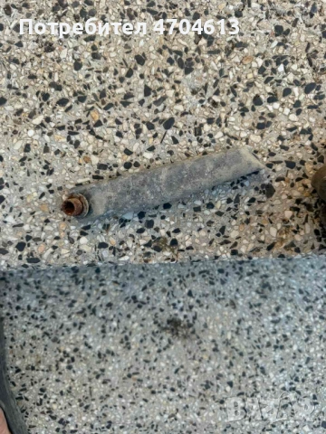 Планка за захвата на тампона на скоростната кутия на Ауди Audi A8 D4 H4 само за 20Eur. 4h0399403е, снимка 2 - Части - 53130623