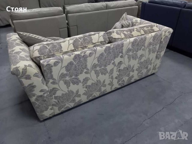 Кремав диван от плат на цветя тройка, снимка 4 - Дивани и мека мебел - 39331186