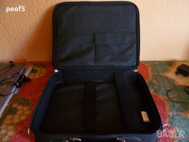 Маркова чанта за лаптоп "Targus", снимка 4 - Лаптоп аксесоари - 41375513