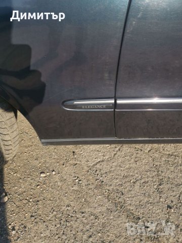 Продавам Мерцедес Е класа 220CDI, снимка 3 - Автомобили и джипове - 41593313