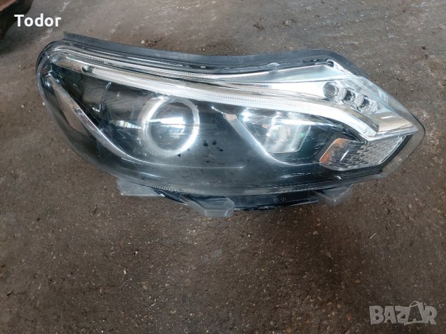 десен фар Toyota Proace LED XENON, снимка 1 - Части - 41424786