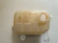 Разширителен съд за антифриз на Опел Мока и капачка, снимка 3