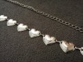 Метален колан бижу верижка с блестящи сърца в сребрист цвят, снимка 5