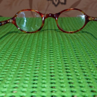 Giorgio Armani - рамки, снимка 9 - Слънчеви и диоптрични очила - 36182843