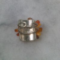 Гердан и пръстен от балтийски кехлибар, снимка 4 - Бижутерийни комплекти - 34492251