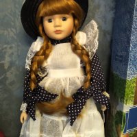 PROMENADE COLLECTION Нова Порцеланова кукла, снимка 1 - Колекции - 34067629