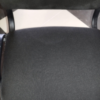 Посетителски офис стол текстилна дамаска  черна , снимка 6 - Столове - 44716139