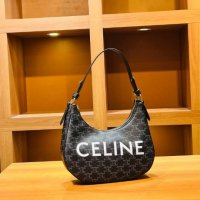 Дамски чанти Celine, снимка 2 - Чанти - 41001335