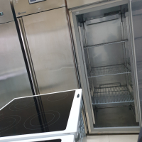 Продавам професионални хладилници, снимка 7 - Хладилни витрини и фризери - 44613611