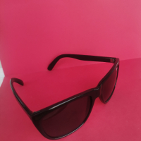 Слънчеви очила , снимка 4 - Слънчеви и диоптрични очила - 44919251