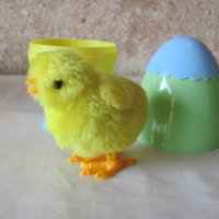 Яйце с пиленце за Великден, снимка 1 - Други - 35821825