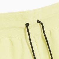 Дамско долнище Nike Tech Fleece Yellow - размер M, снимка 2 - Спортни екипи - 39136119