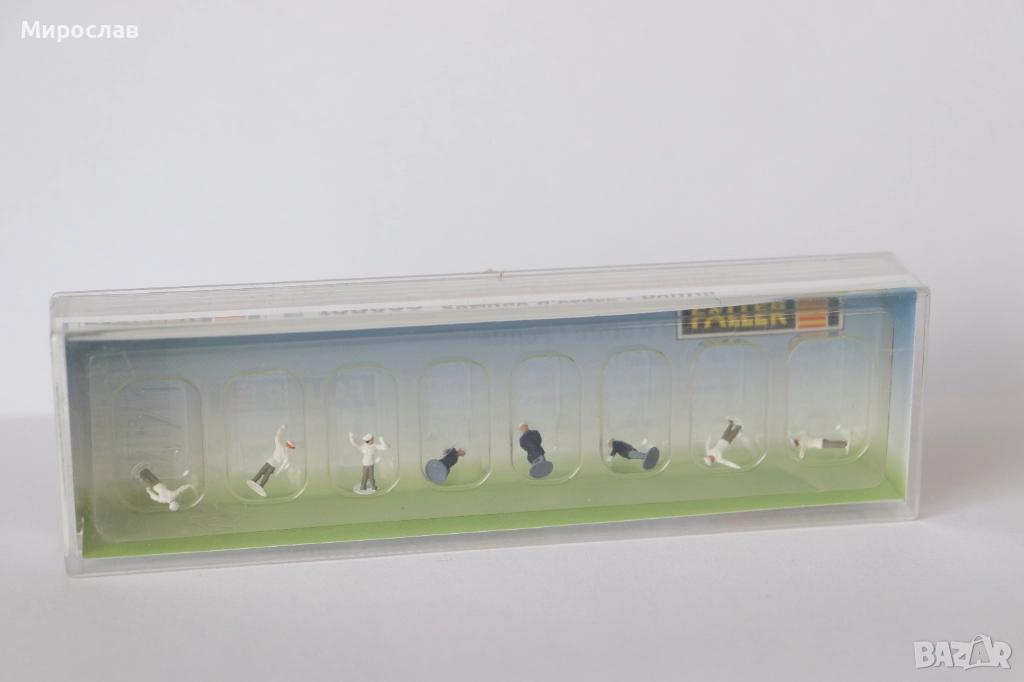 FALLER Z ФИГУРКИ POLICE ВАГОН ВЛАК ПОЛИЦАИ ЖП, снимка 1