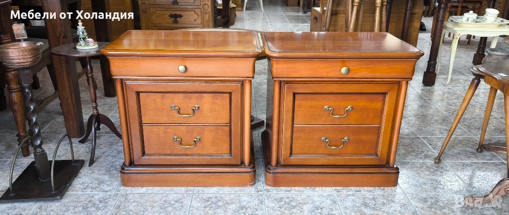 италиански нощни шкафчета, снимка 1