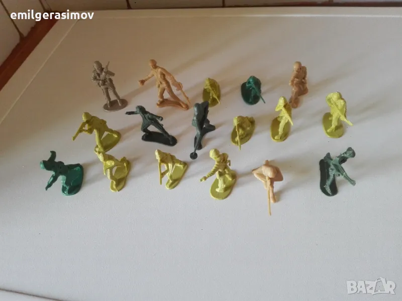 Играчки - войници , колички , фигурки., снимка 1