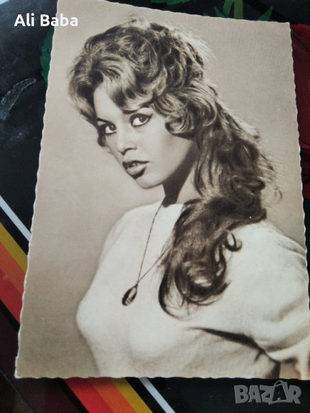 Картичка/снимка  френската актриса Бриджит Бардо, снимка 1