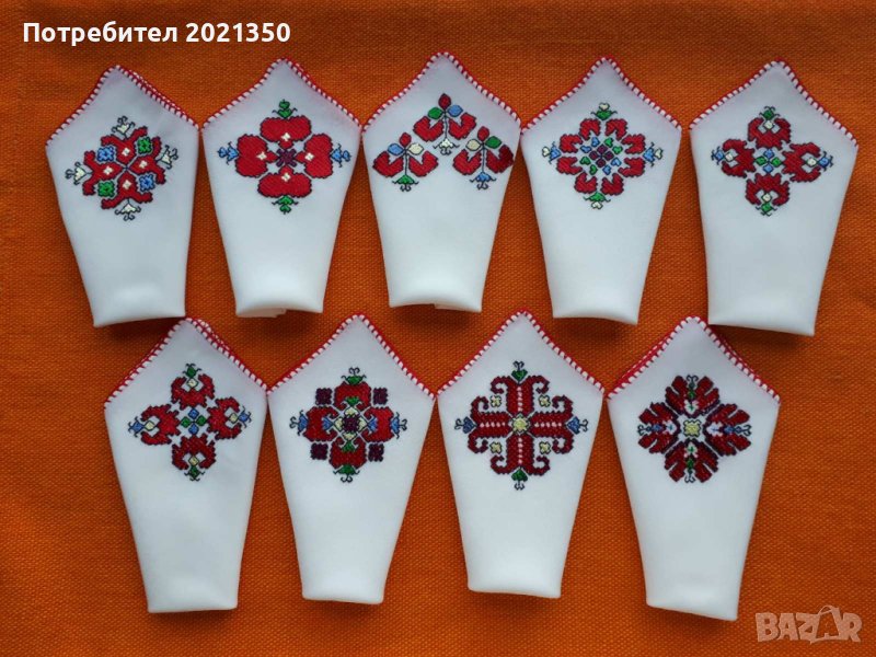 Разнообразни ръчно бродирани копринени кърпички с български шевици, снимка 1