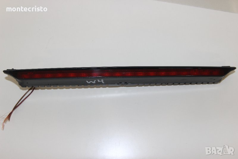 Трети стоп VW Golf 4 комби  (1998-2004г.) трети стоп заден капак Голф IV комби / 1J6945097C, снимка 1