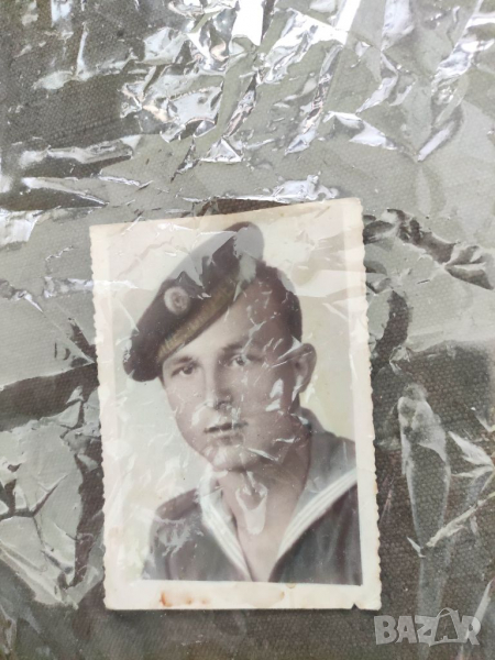 Продавам две стари снимки на моряци, снимка 1