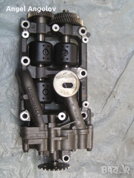 Маслена помпа 8200121093 балансиращ вал 8200180602A Espace, IV LAGUNA II 2.2 dCi 110kW Master, снимка 1