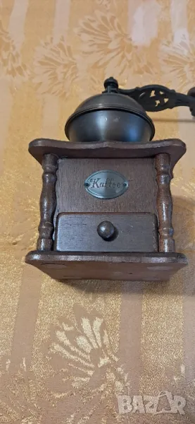 Ретро мелничка за кафе , снимка 1