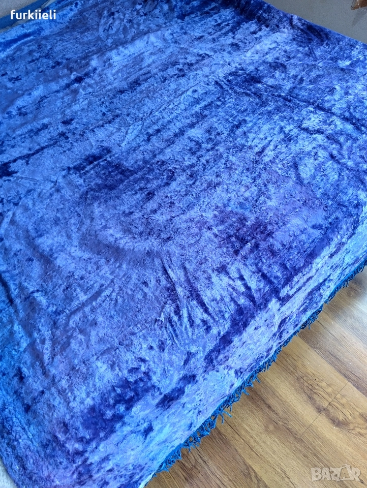 покривало от плюш за единично легло с ресни , снимка 1