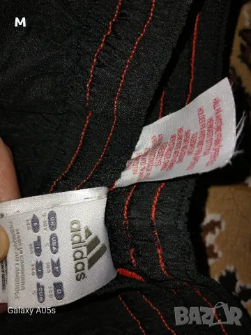 Адидас Оригинално шушляково долнище, снимка 3 - Детски анцузи и суичери - 49861472