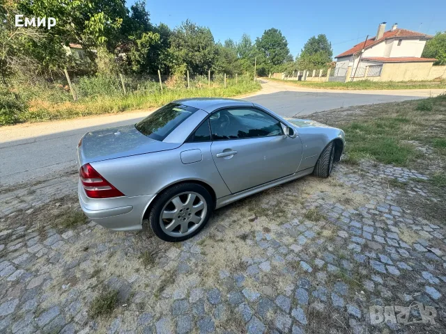 Mercedes-Benz SLK 230 Kompressor (Газ/Бензин) - За ремонт / Части, снимка 3 - Автомобили и джипове - 55994683