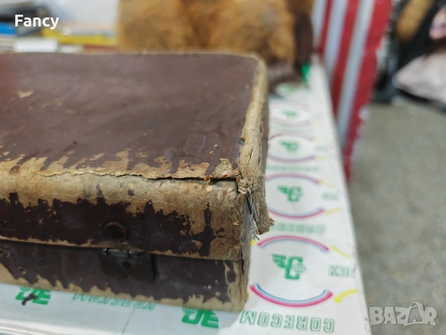 Много старо мукавено куфарче , снимка 8 - Антикварни и старинни предмети - 53387017